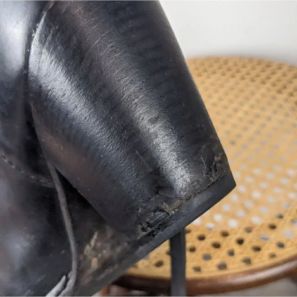 Acne studios the pistol bootie 39